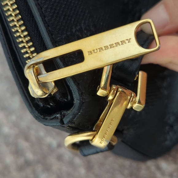 Burberry Black Grain Leather Chichester Purse - Picture 5 of 10